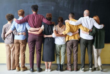 Team Coaching v/s Group Coaching: Which one your team needs?